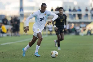 Brenet reaffirms commitment to Curaçao national football team (Photo by: pxr.nl)