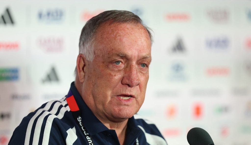 Curaçao Head Coach Urges Squad to Remain Composed Ahead of Germany Fixture (Photo by: foxsports.com)