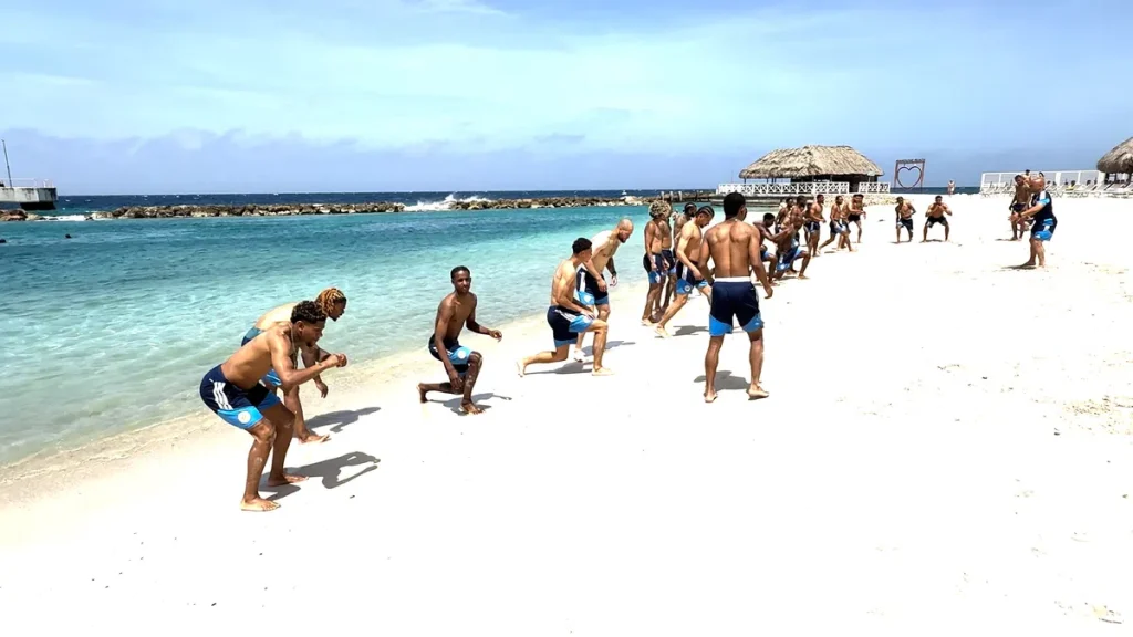 Curaçao National Football Squad Conducts Coastal Training Sessions Ahead of World Cup (Photo by: pxr.nl)