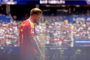 Curaçao goalkeeper achieves historic milestone in 2026 World Cup qualification (Photo by: co.uk)