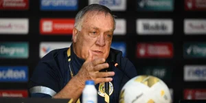 Curaçao records comfortable victory; coach Advocaat commends squad's determination (Photo by: pxr.nl)