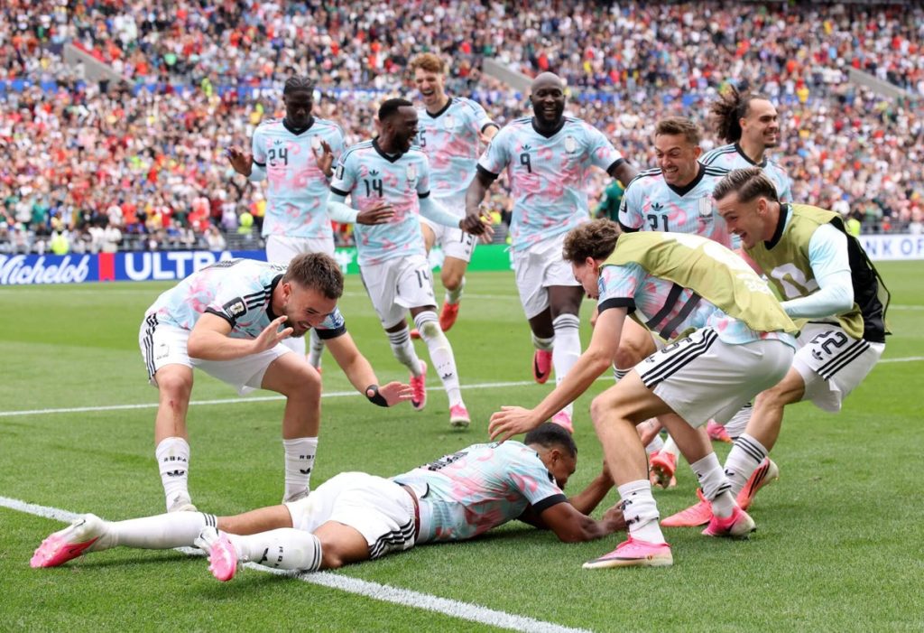 Belgium secure record World Cup comeback victory over Senegal amid penalty controversy (Photo by: nyt.com)