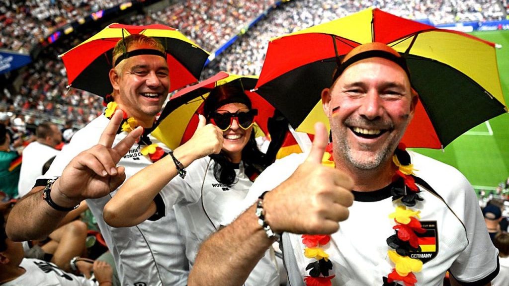German World Cup supporter moved to tears by hospitality of American hosts (Photo by: foxnews.com)