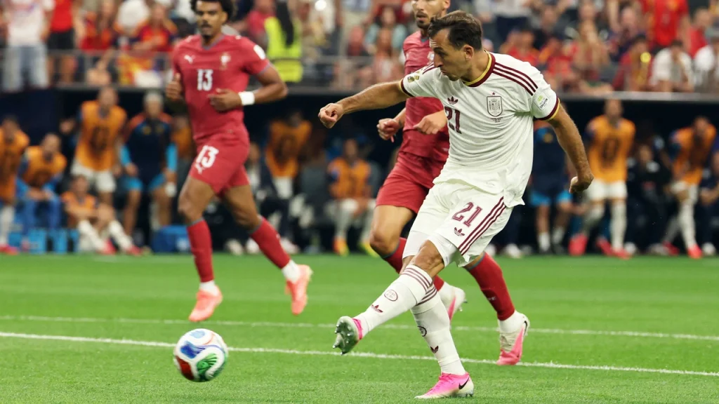 Portugal and Spain set to face each other in FIFA World Cup knockout round (Photo by: nos.nl)