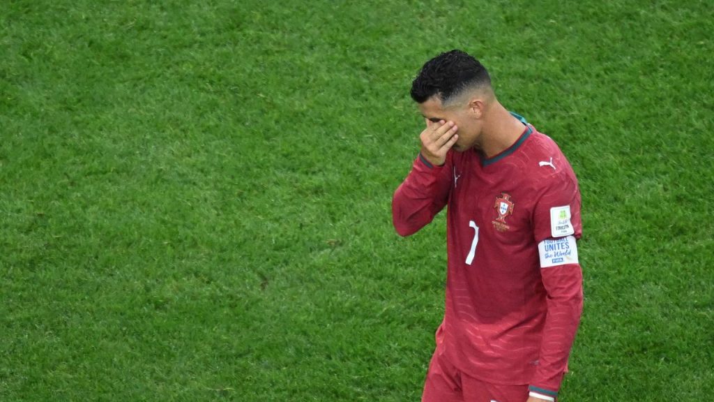 Portugal head coach resigns following controversial Ronaldo selection decision at World Cup (Photo by: api.news)