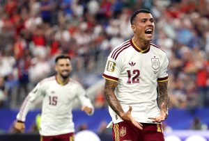Spain Advances to World Cup Final After Dominating France (Photo by: yimg.com)
