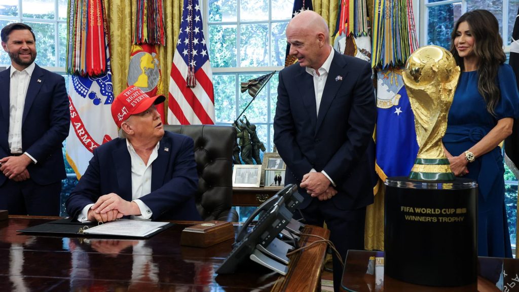 Trump received $15,000 in FIFA tickets from Infantino ahead of planned World Cup trophy presentation (Photo by: cnbcfm.com)