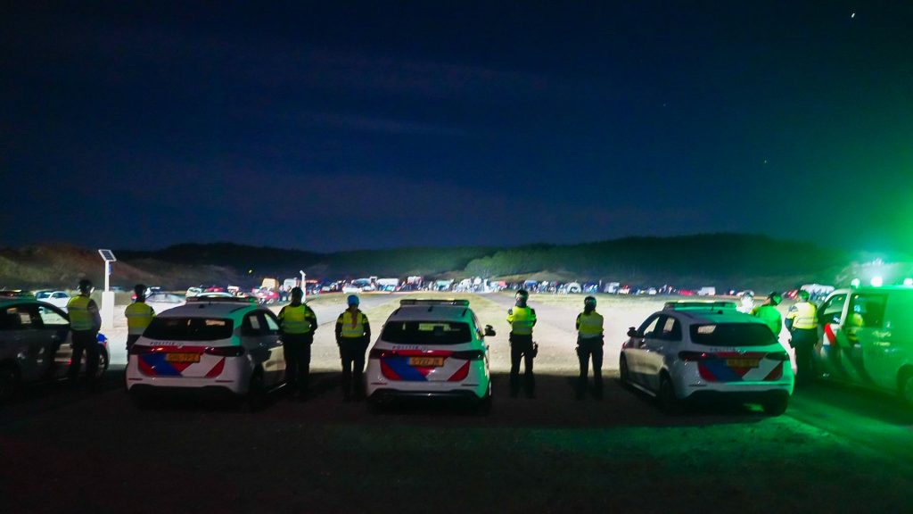 Police end illegal rave party attended by hundreds of people (Photo by: 112nieuws.net)